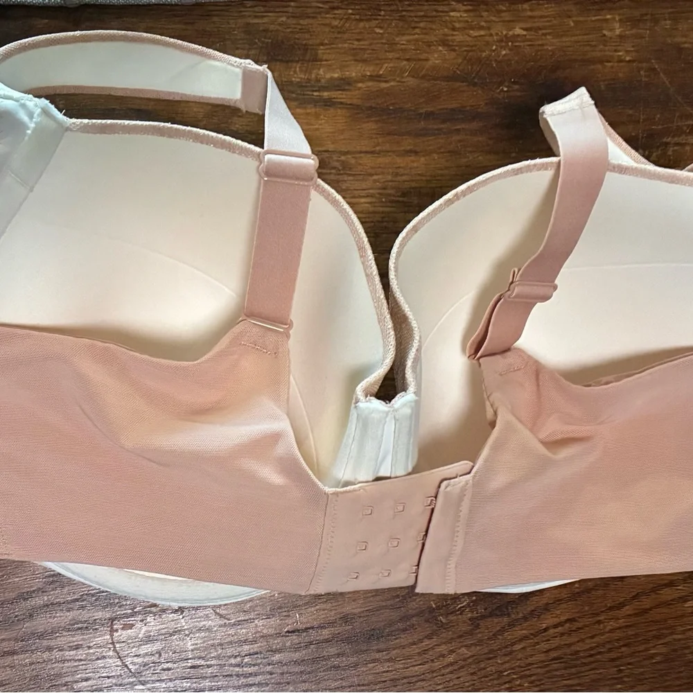Soma Lace Bra in Soft Peach - Picture 2 of 4